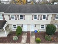 Building Photo - 2080 Johnston Dr
