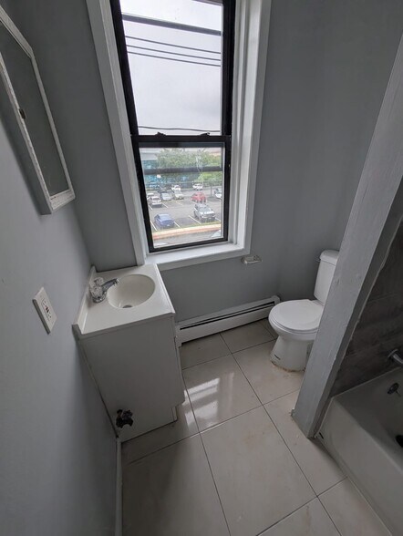 352-354 New Brunswick Ave 2 - 416 Amboy Ave