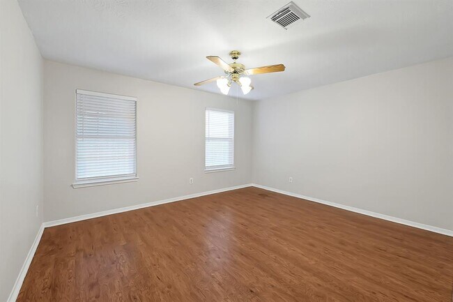 Building Photo - 14418 Cellini Dr