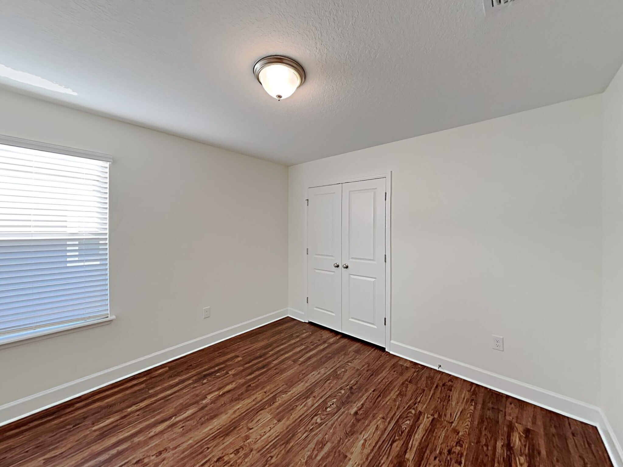 Building Photo - 1370 Ashlyn Ct