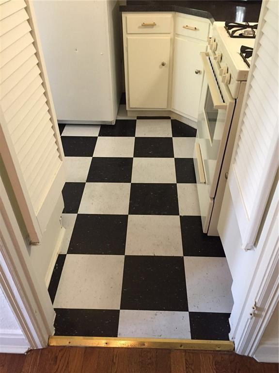 Building Photo - 1507 Pease Rd