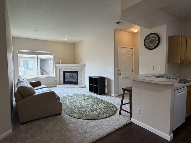 Building Photo - 4545 Wheaton Dr