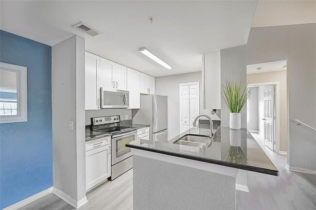 Building Photo - 7417 Vista Way