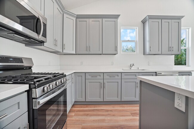 Building Photo - 5185 20th St