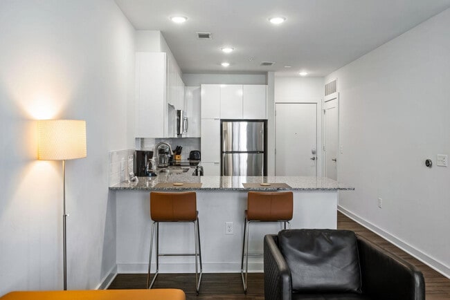 Building Photo - 1270 Spring St NW