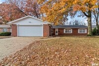 Building Photo - 2403 Lynnhaven Dr