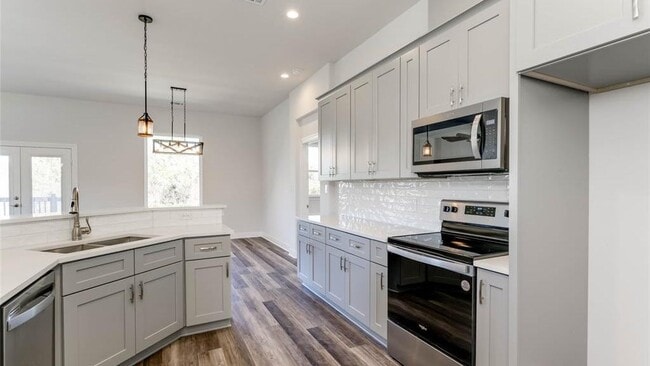 Building Photo - 137 Ohana Ct