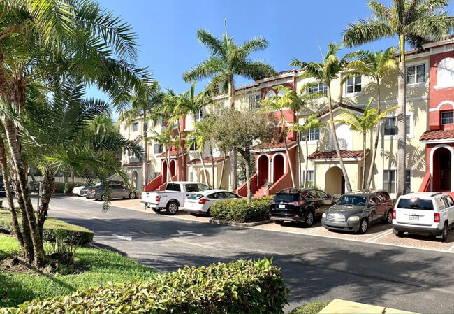Building Photo - 421 Bayfront Dr