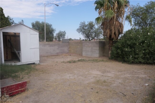Building Photo - 4398 Bramblewood St