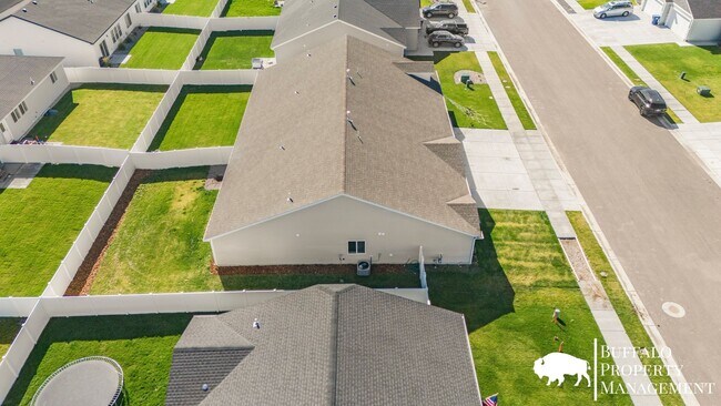 Building Photo - Welcome to Your Dream Home in Sugar City!