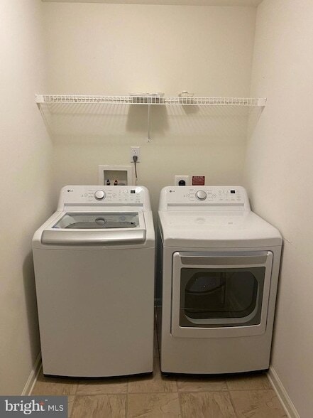 Building Photo - 37 Cecily Way