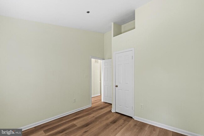 Building Photo - 2615 Chivalry Ct