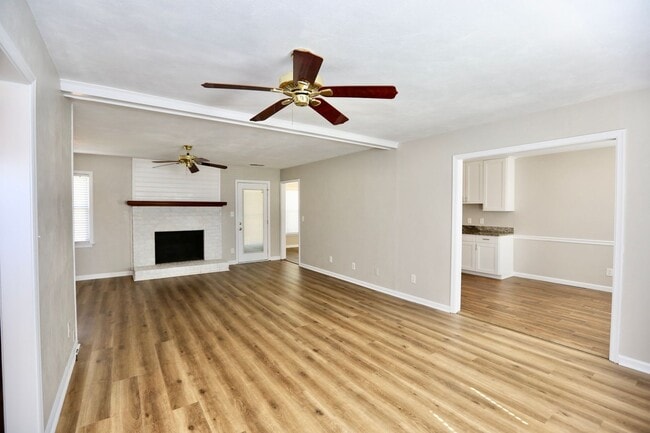 Building Photo - Ranch Home - Red Mill Farm - Available 11-...
