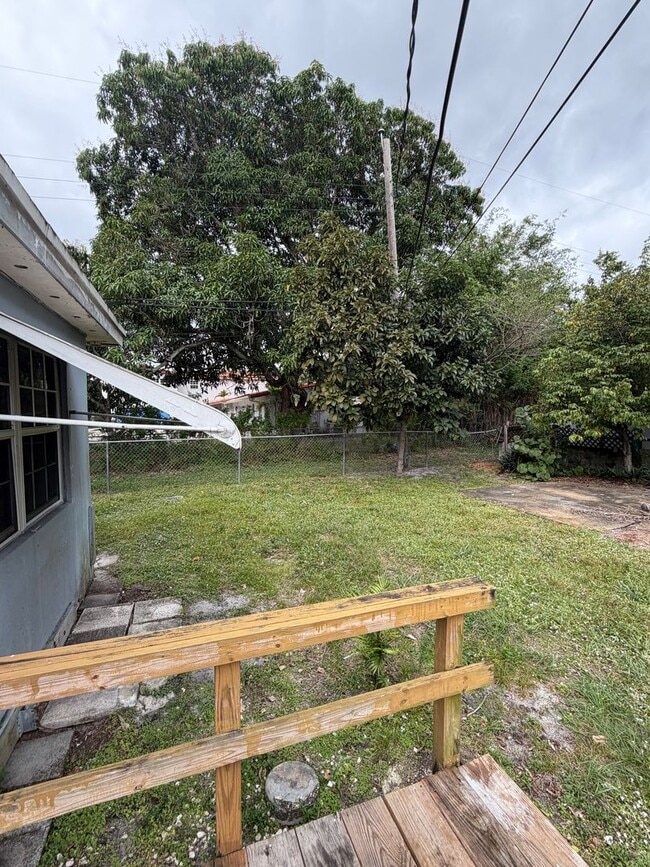 Building Photo - Affordable Move-In Special: First month and Security Deposit Only to move-in!