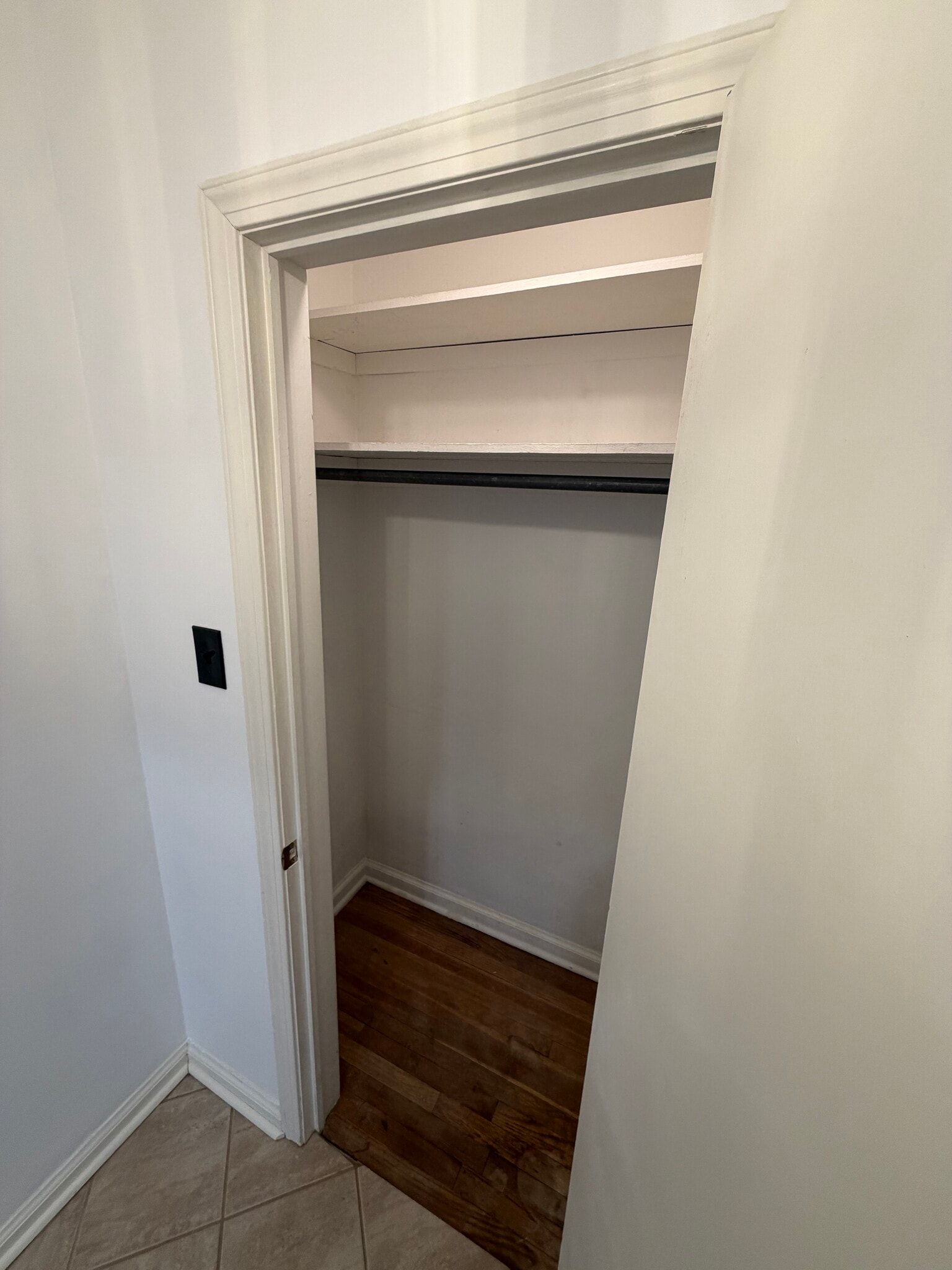 Building Photo - 161 Blades St