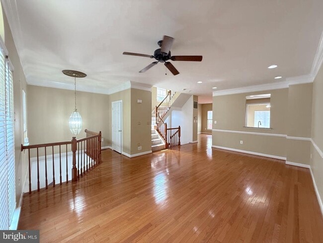 Building Photo - 4228 Lower Park Dr