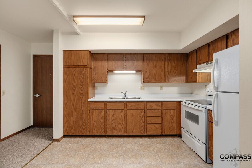 Interior Photo - 610 Gray St Apartments
