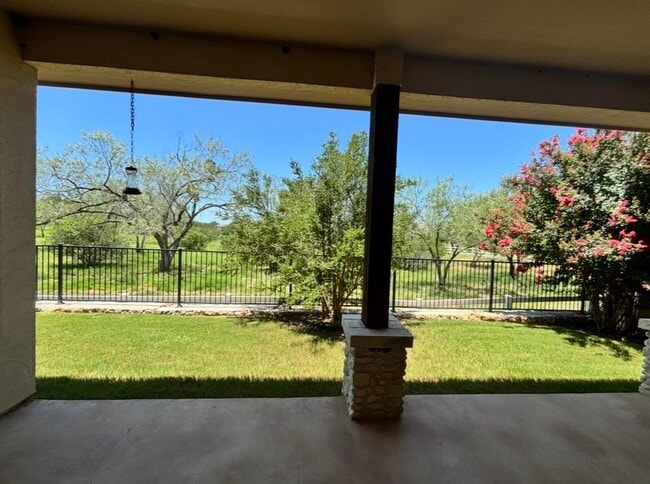 Building Photo - 112 Tuscan Dr