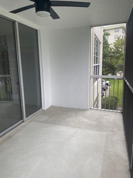 Building Photo - 3090 N Course Dr