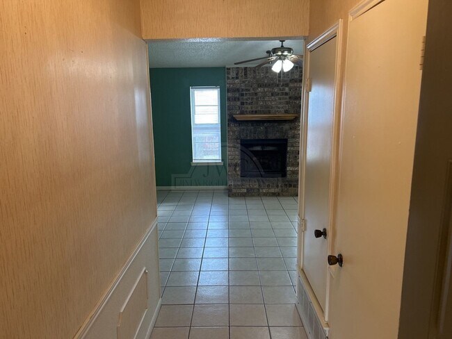 Building Photo - 2608 Jade Rd, Killeen