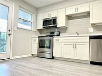 Building Photo - 110 Marcy St