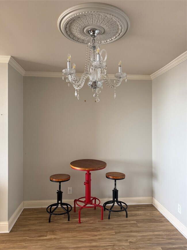 Building Photo - 3525 Sage Rd