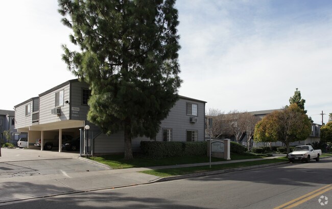 Building Photo - Westport Bay Apartments