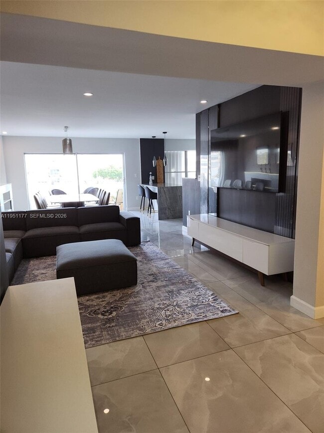 Building Photo - 1075 92nd St