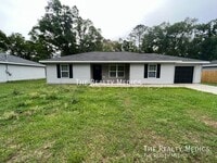 Building Photo - 5805 NW 60th Terrace