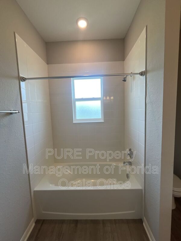Building Photo - 4790 SE 89th St