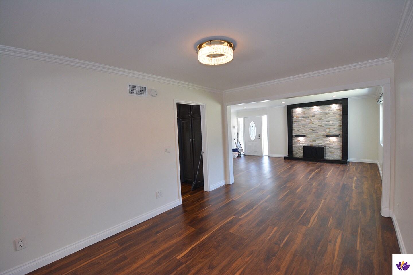 Building Photo - 23701 Bessemer St