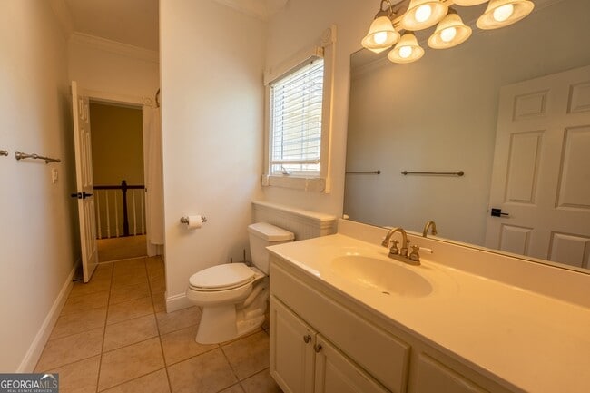 Building Photo - 2925 Orchard Dr
