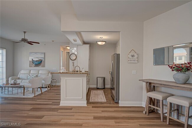 Building Photo - 8010 Via Sardinia St