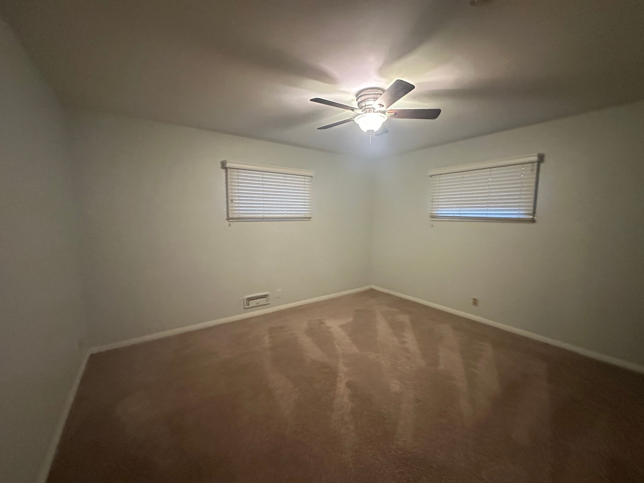 Building Photo - 909 S Midvale Blvd