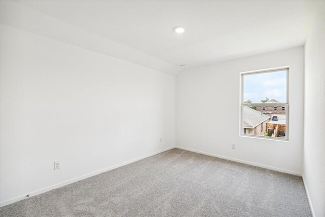 Building Photo - 9923 Oakheath Blf Dr
