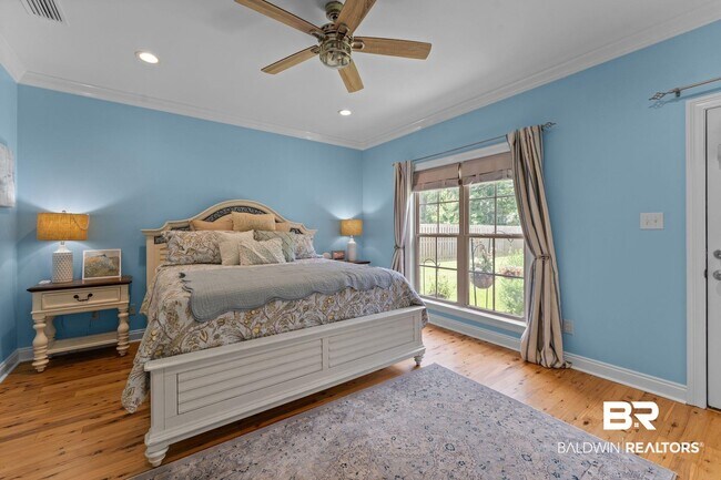 Building Photo - 25911 Tealwood Dr