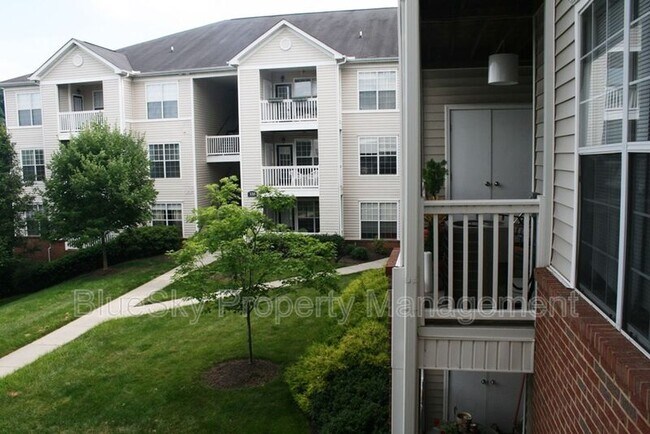 Primary Photo - 300 Riverbend Dr