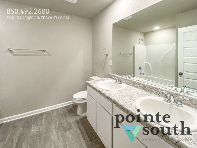 Building Photo - 7063 Abigail St