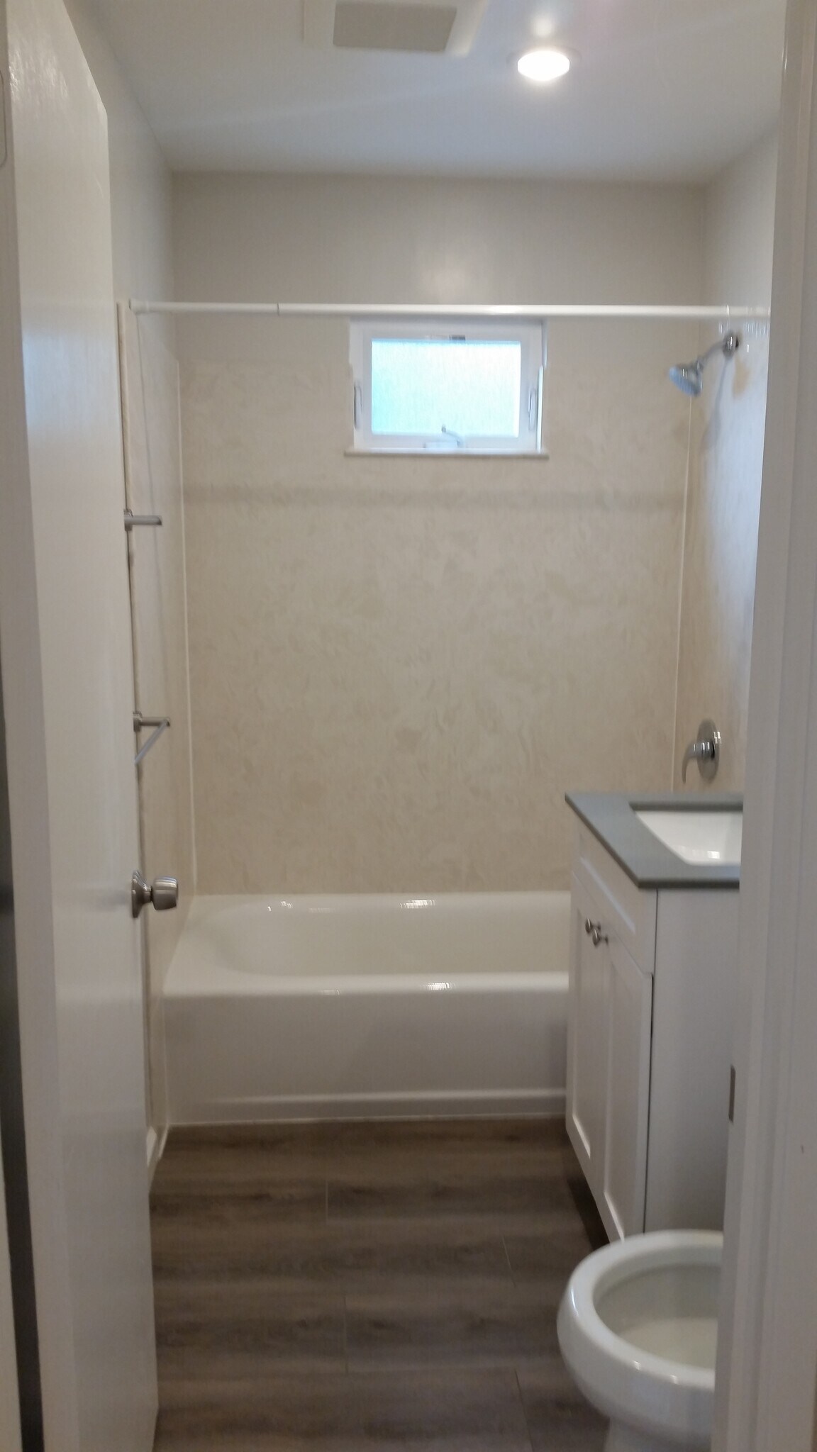 Building Photo - 1600 Edith St