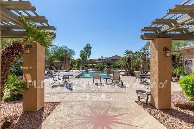 Building Photo - 16013 S Desert Foothills Pky