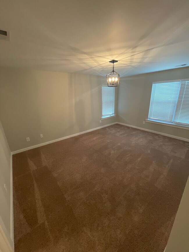 Building Photo - Home for Rent in Oak Grove, AL!! Available to View Now!!!