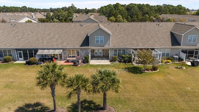 Building Photo - 264 Viareggio Road