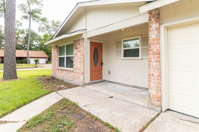 Building Photo - 9603 Seeker St