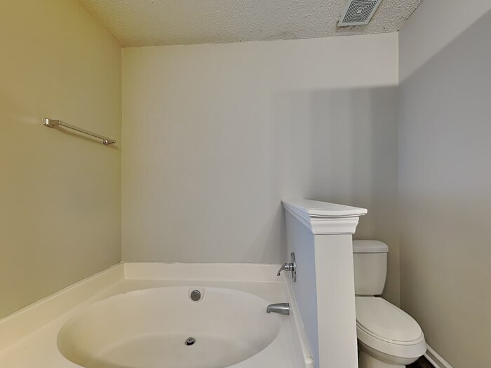 Building Photo - 3724 Capps Hill Dr