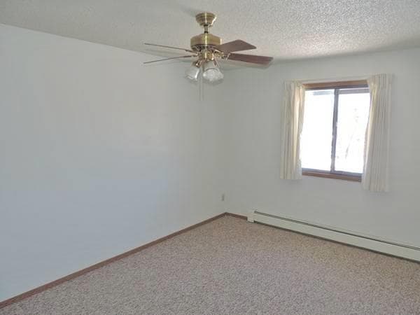 Building Photo - 1447 Aber Ave