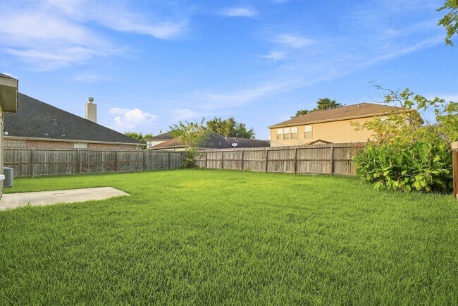 Building Photo - 3830 Misty Falls Ln