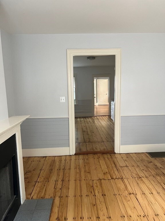 Building Photo - 26 Eden St