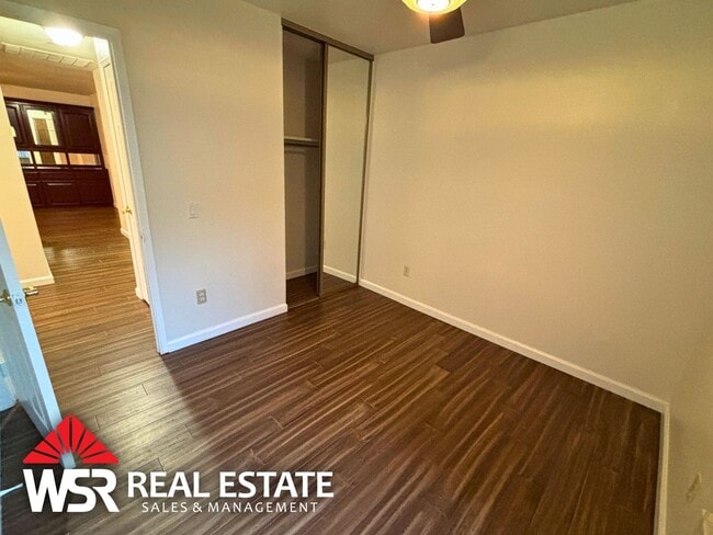 Building Photo - Spacious 5 Bedroom Home Near Victoria Ave with Easy Freeway Access