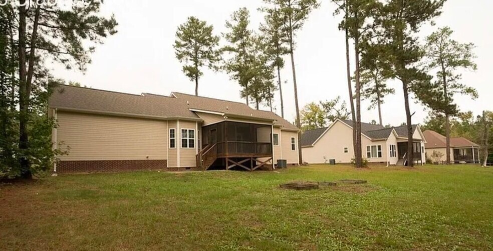 Building Photo - 45 Crabtree Ct