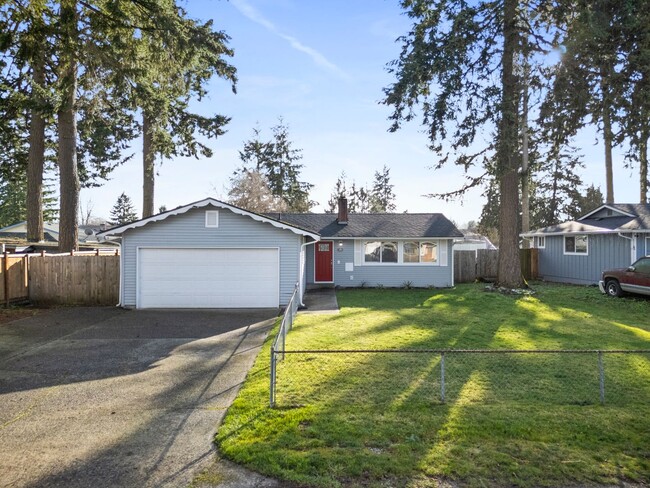 Building Photo - Updated 3-Bed Olympia Home | New Roof, Lar...